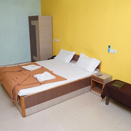 Hotel Umesh Daman Dış mekan fotoğraf