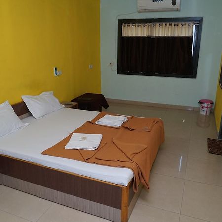 Hotel Umesh Daman Dış mekan fotoğraf