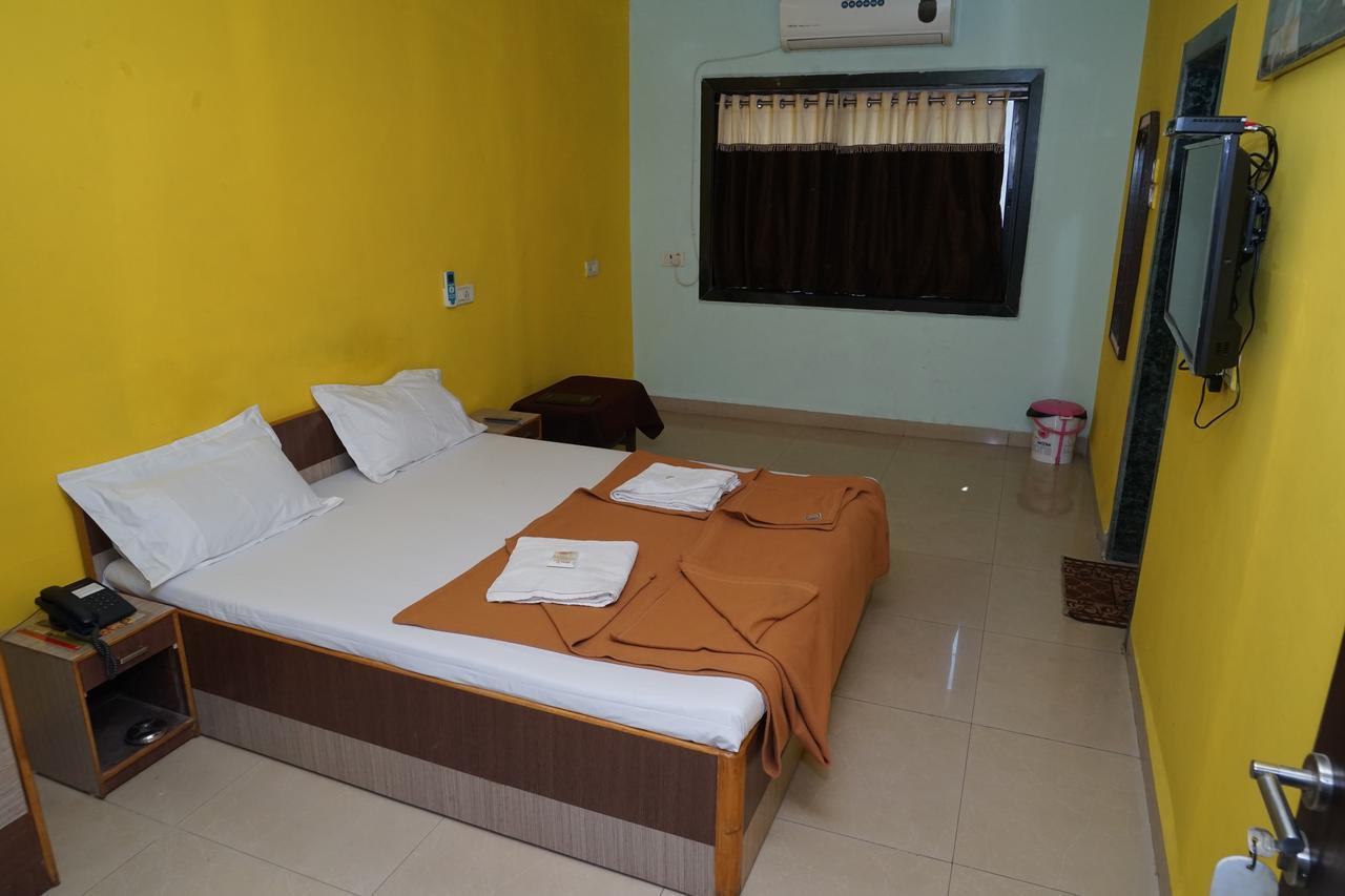 Hotel Umesh Daman Dış mekan fotoğraf