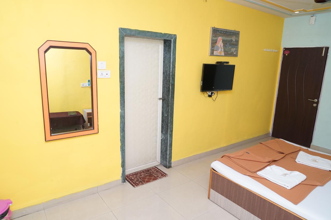 Hotel Umesh Daman Dış mekan fotoğraf