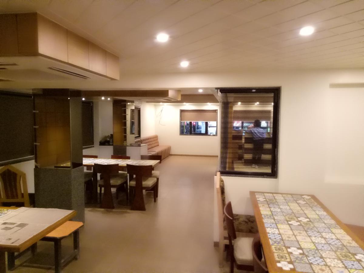 Hotel Umesh Daman Dış mekan fotoğraf