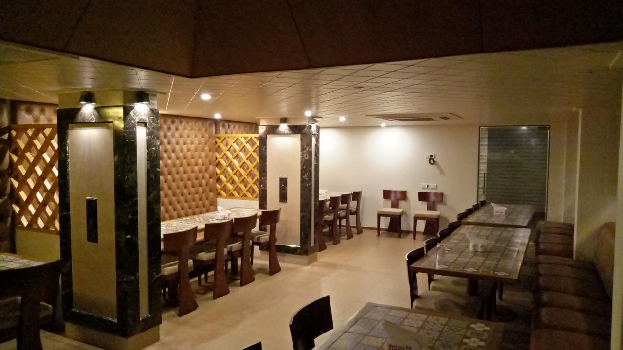 Hotel Umesh Daman Dış mekan fotoğraf