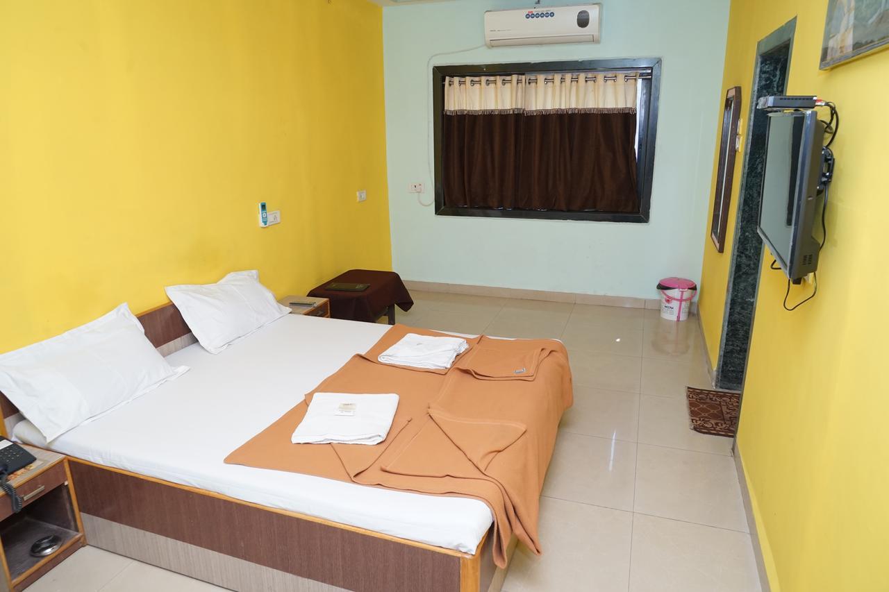 Hotel Umesh Daman Dış mekan fotoğraf